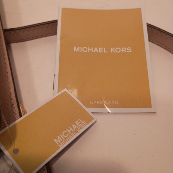 NWT MICHAEL KORS Jet Set Soft Pink Saffiano Leather Convertible Clutch-Crossbody - Picture 12 of 13